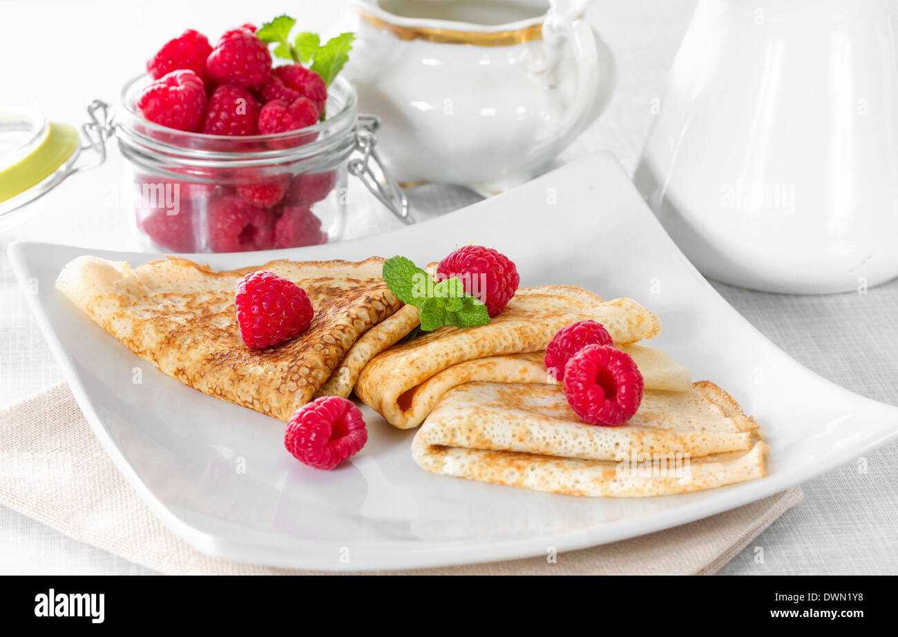 Pancakes Raspberry Blueberries Mint Pancake stack raspberries hi-res stock photography and images - Alamy