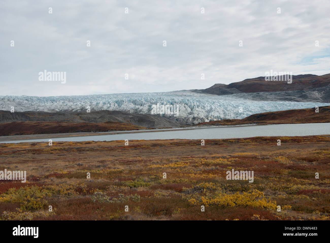 Greenland, Qeqqata municipality, Kangerlussuaq (Big Fjord aka Sondre Stromfjord). Greenland ice cap aka ice sheet. Stock Photo