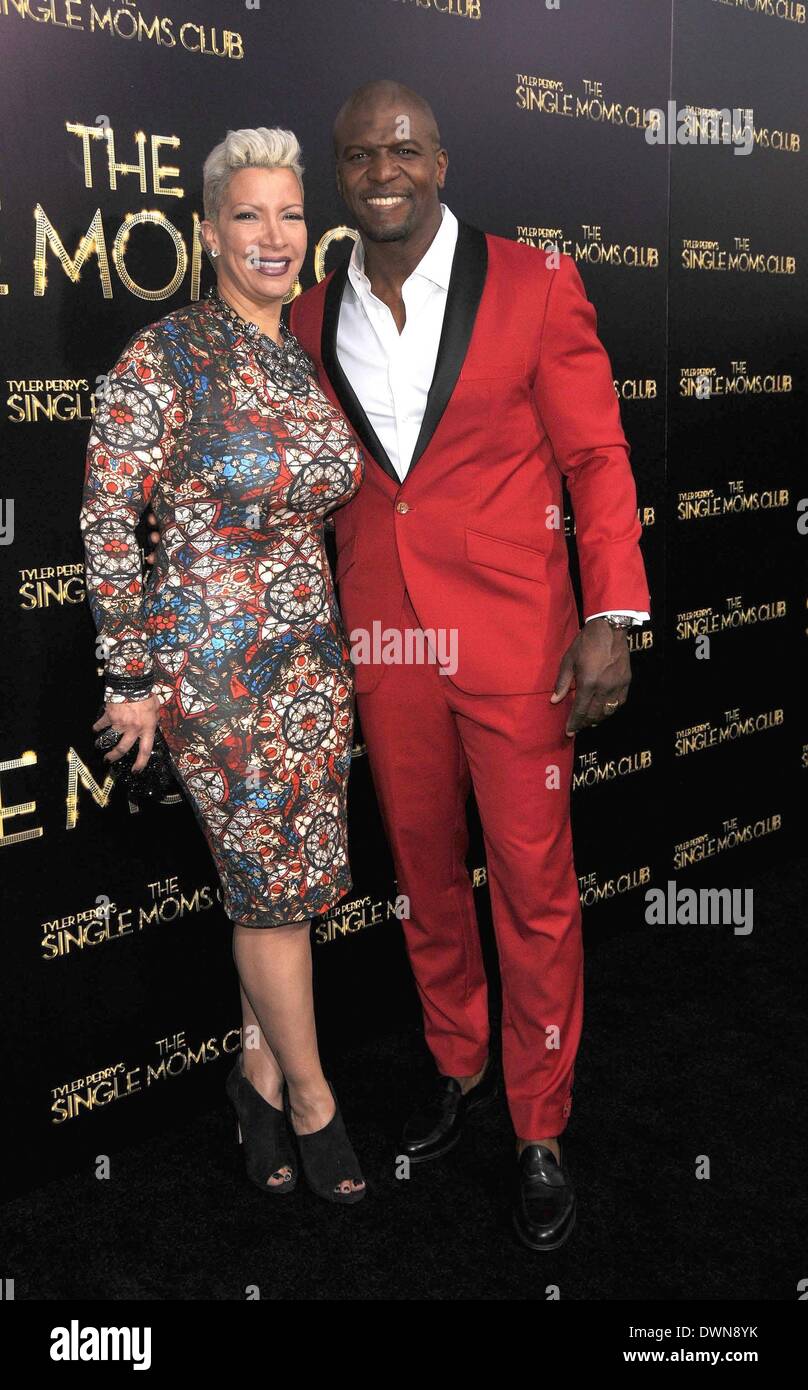 Terry crews wife rebecca crews hires stock photography and images Alamy