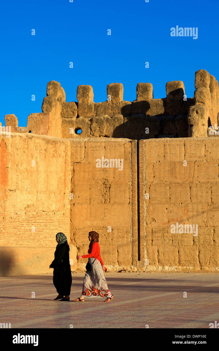 Local People In Traditional Costume With The Old City Wall, Taroudant, Morocco, North Africa Stock Photo