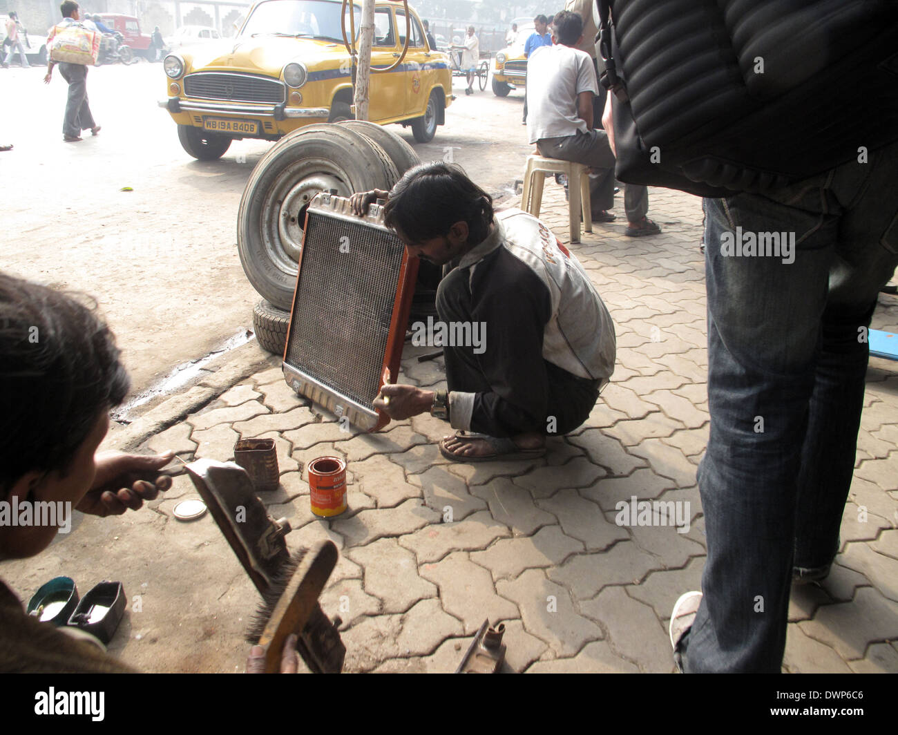 India Car Mechanic High Resolution Stock Photography and Images - Alamy