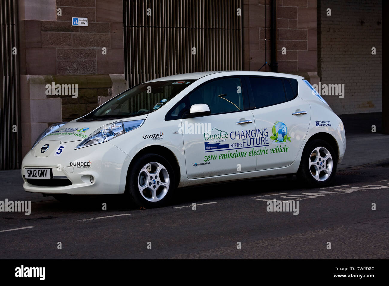 "Dundee City Council Changing The Future" Zero emission electric