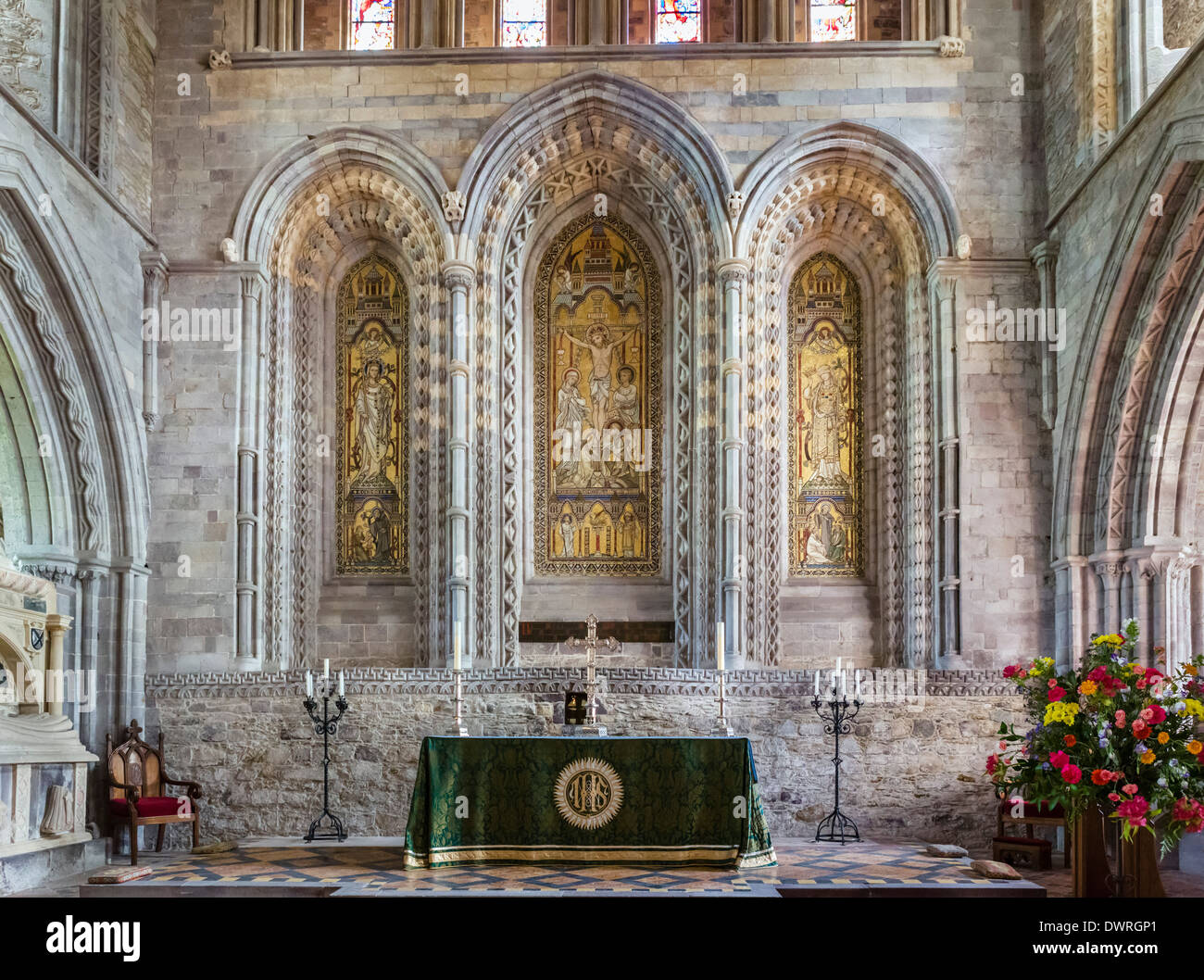 The High Altar in St David's Cathedral, St David's, Pembrokeshire, Wales, UK Stock Photo