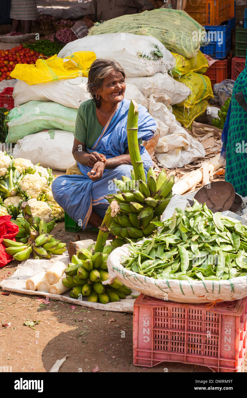 South Southern India Tamil Nadu Madurai vegetable farmers old lady woman female vendor green
