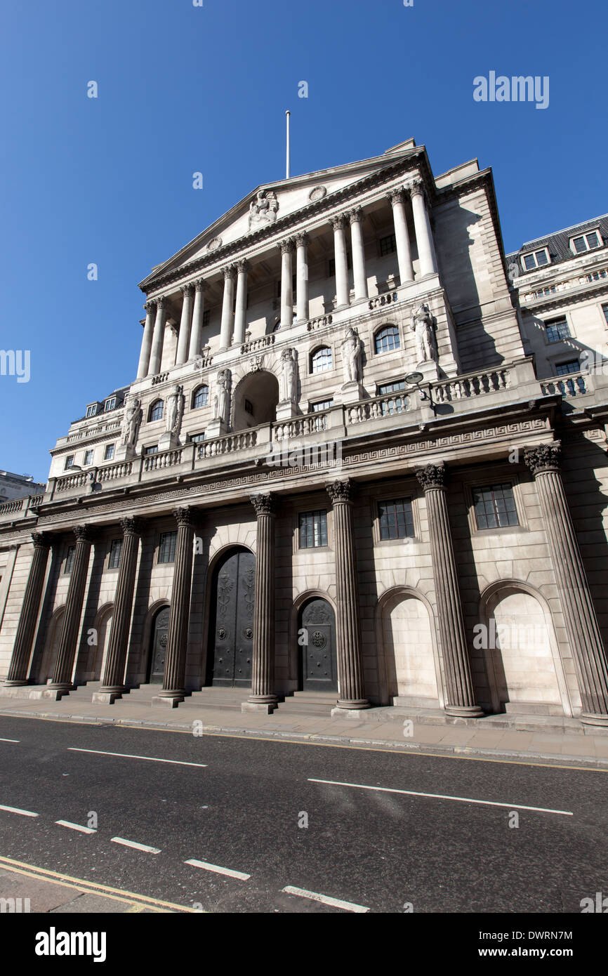 Bank of England, Threadneedle Street, London, England, UK Stock Photo ...