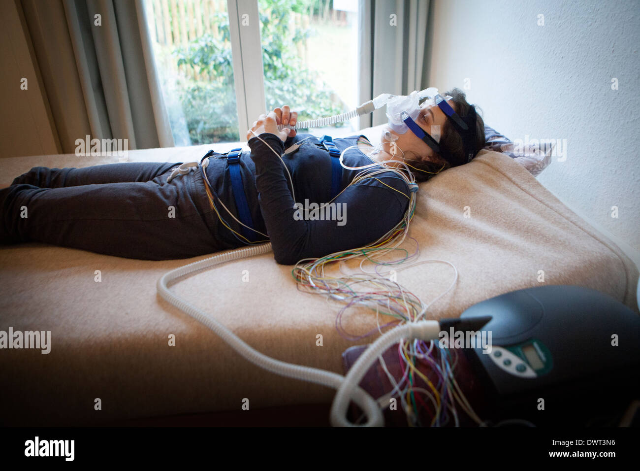 Polysomnography hi-res stock photography and images - Alamy