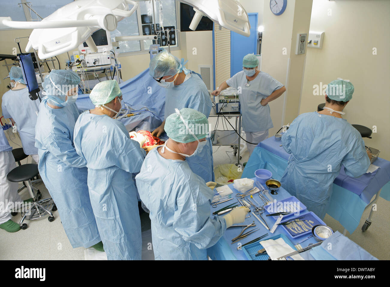 Cranioplasty Stock Photos & Cranioplasty Stock Images - Alamy