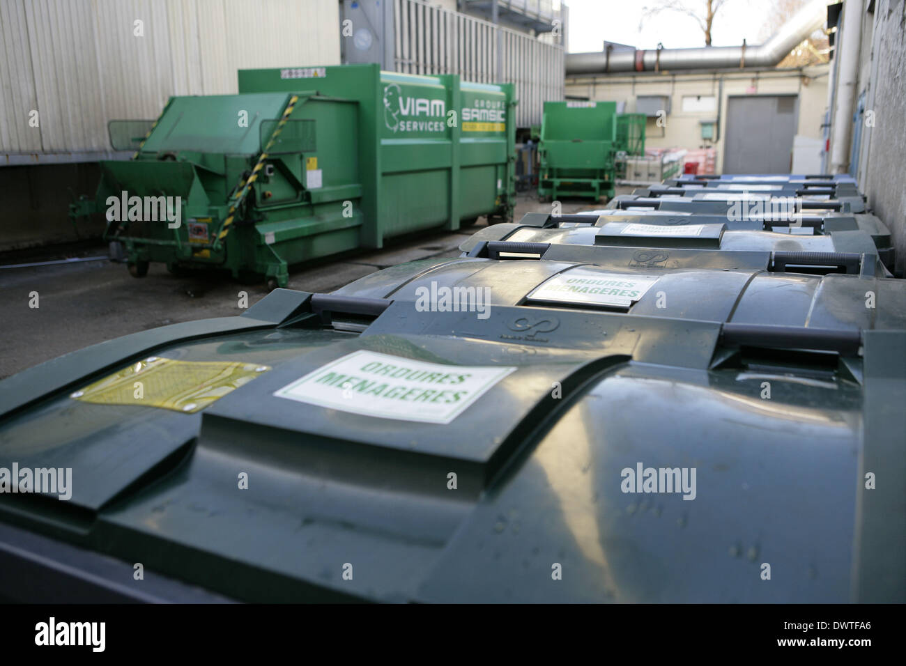Waste collection hospital Stock Photo Alamy