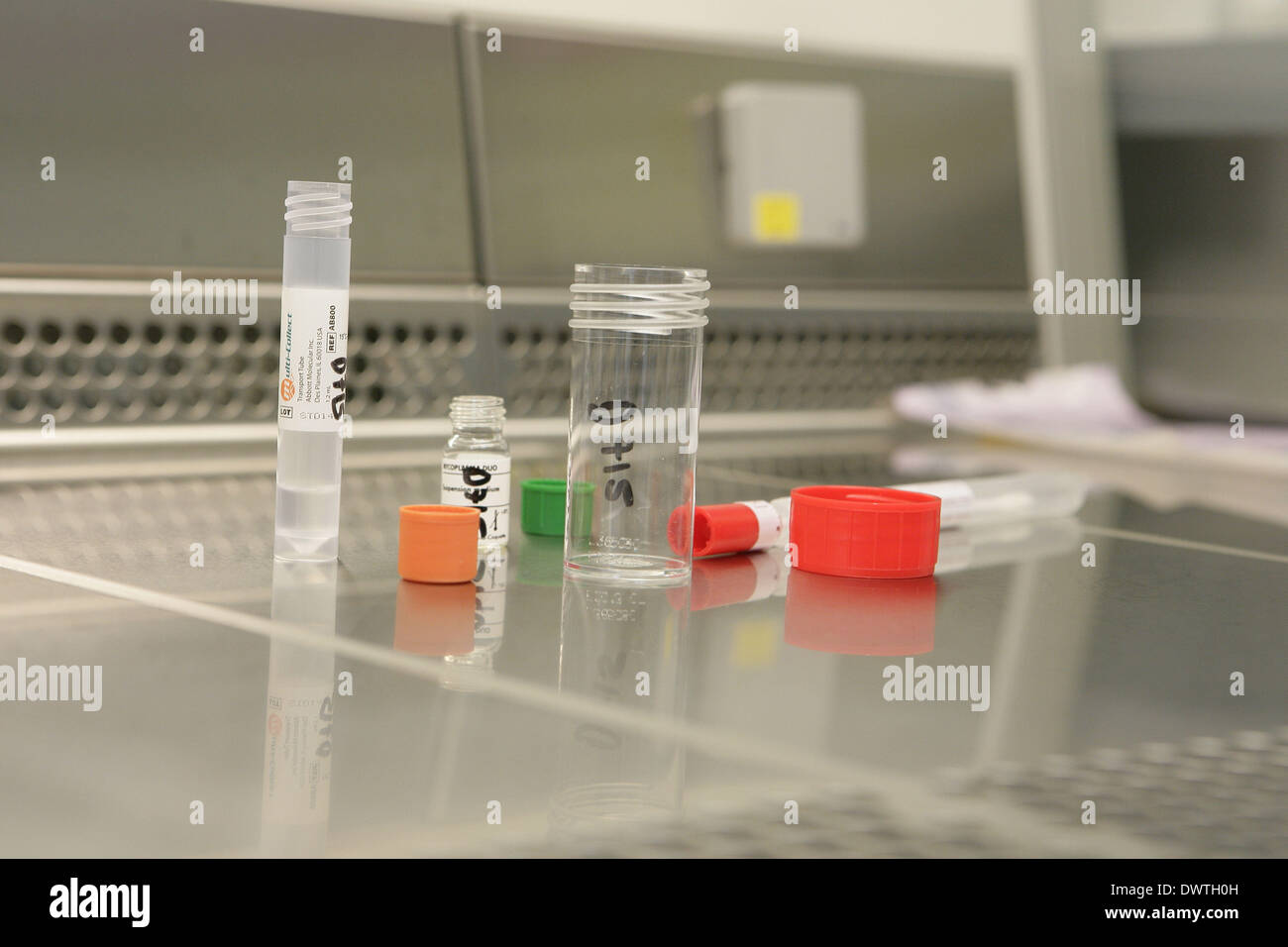 Essay analysis hi-res stock photography and images - Alamy