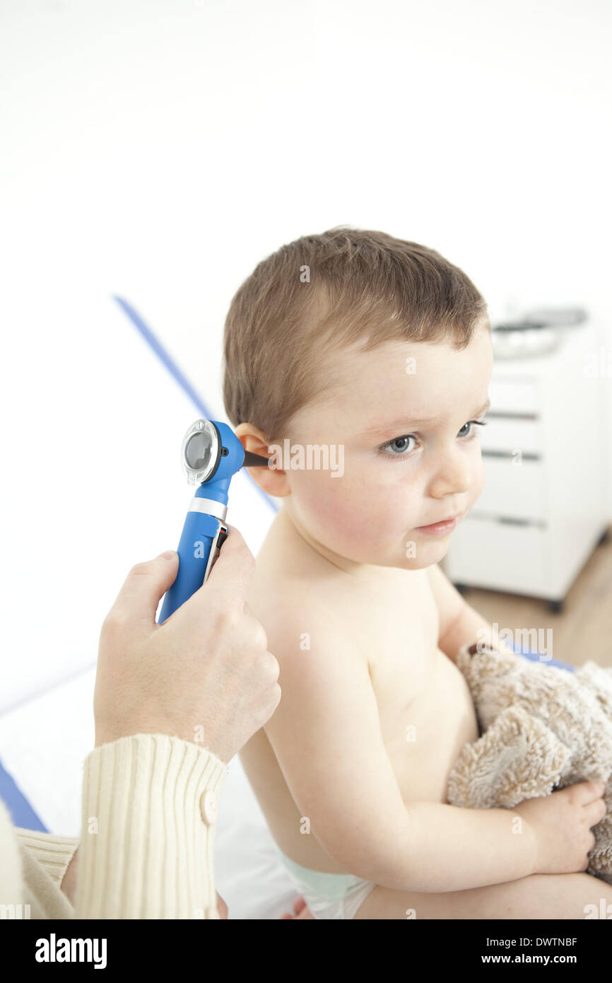 Toy otoscope hi-res stock photography and images - Alamy