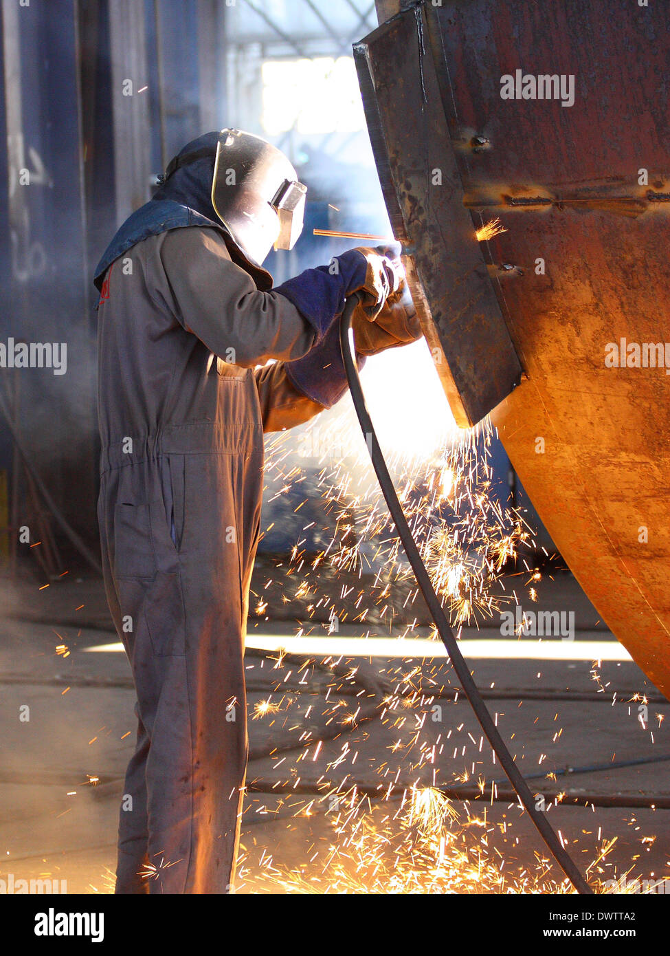 Welder working Stock Photo Alamy