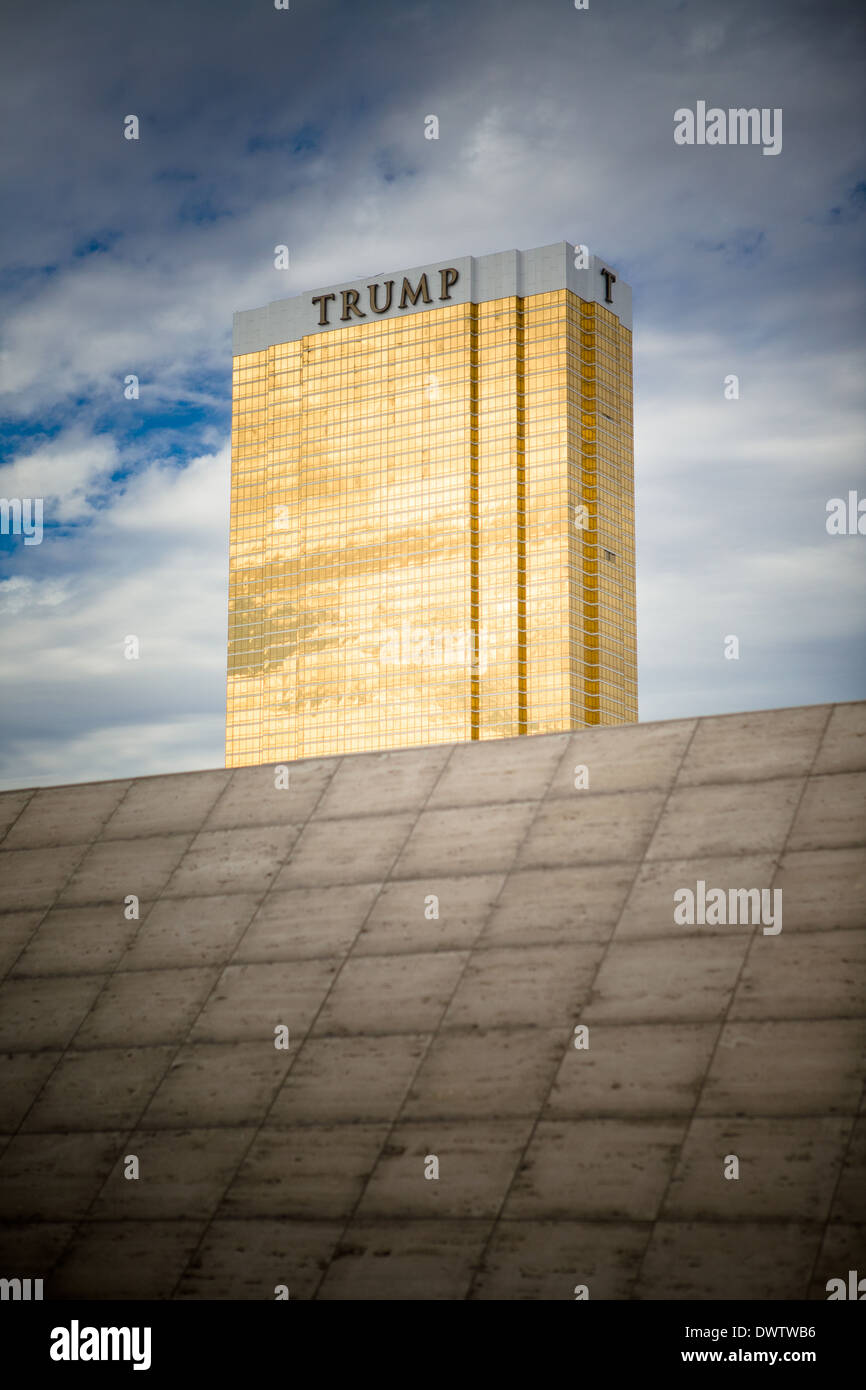 Las vegas trump hotel hi-res stock photography and images - Alamy