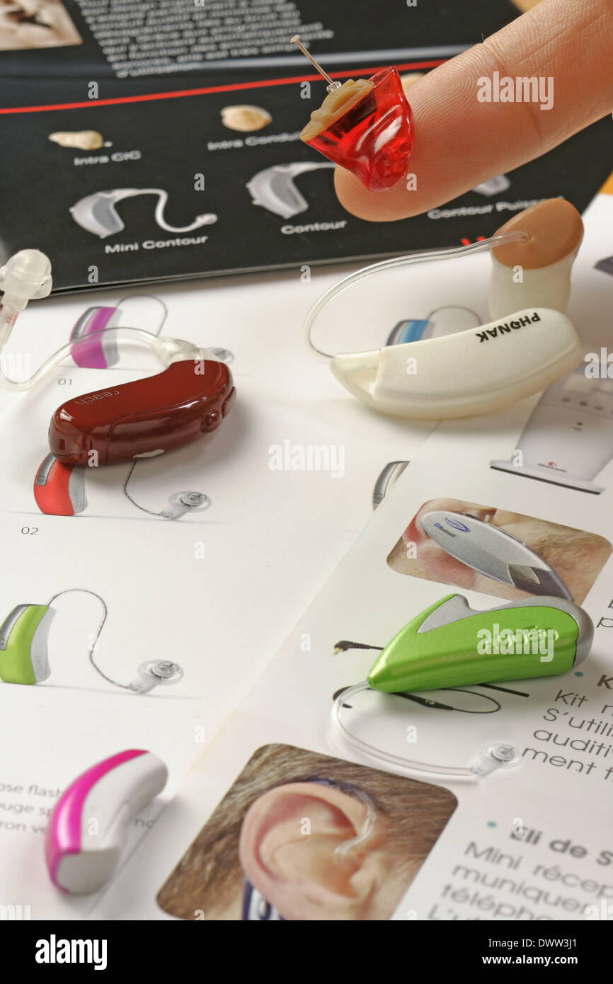 Hearing aid senior Stock Photo Alamy