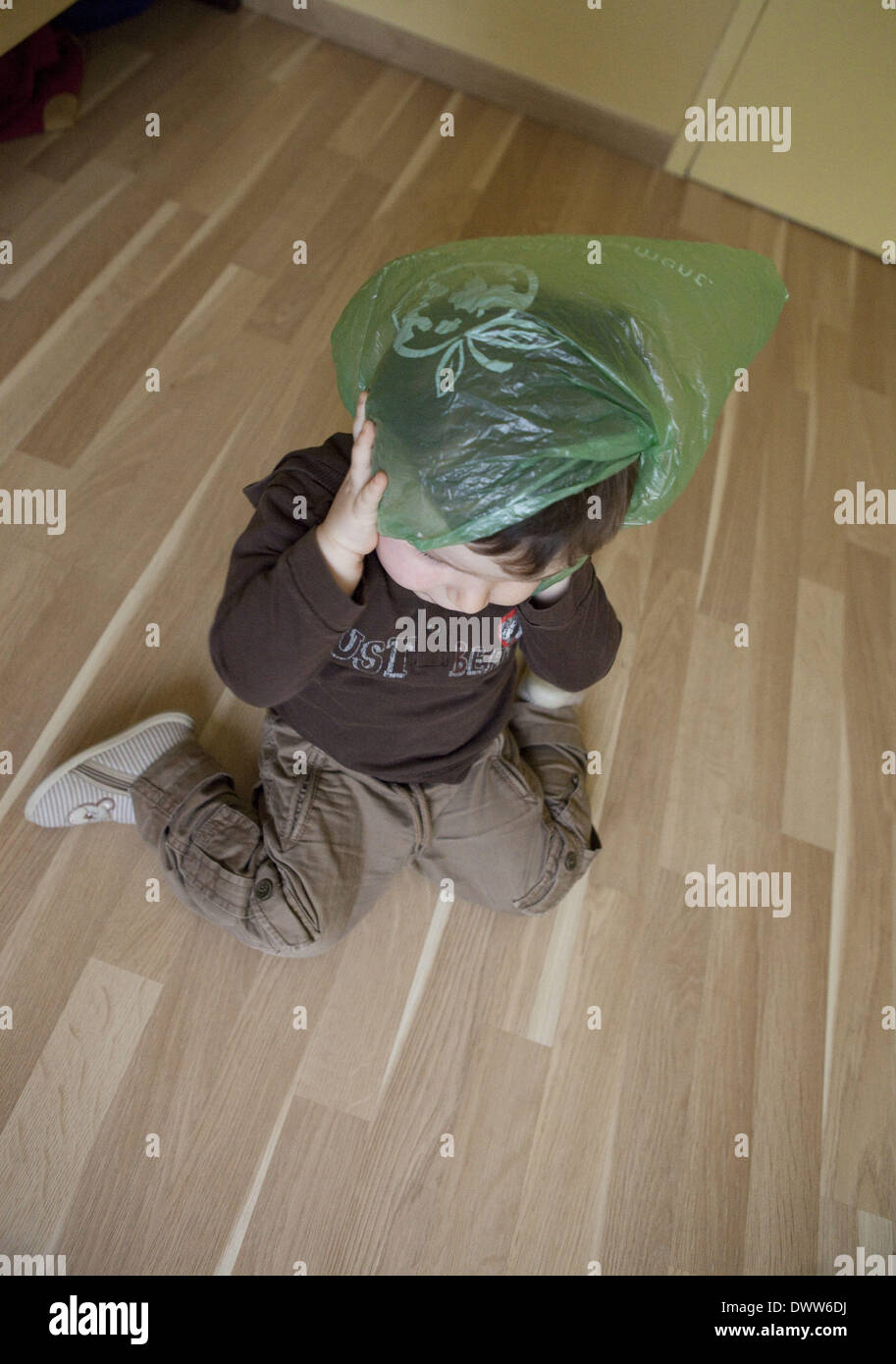 Plastic bag suffocation hires stock photography and images Alamy