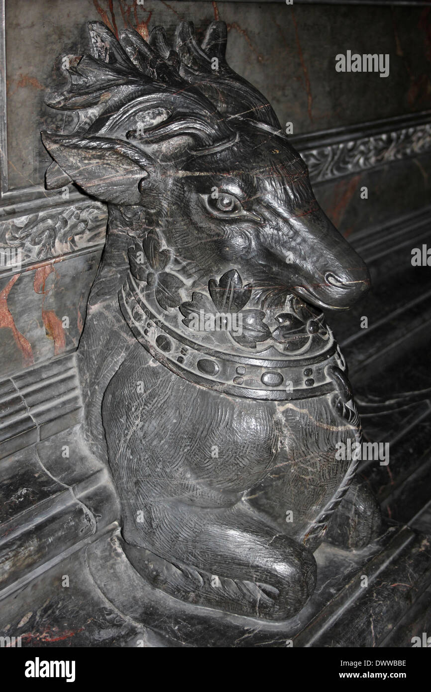 A Marble Stag Adorning adorning the tomb of Frederick Arthur Stanley, 16th Earl of Derby in Liverpool's Anglican Catherdral Stock Photo