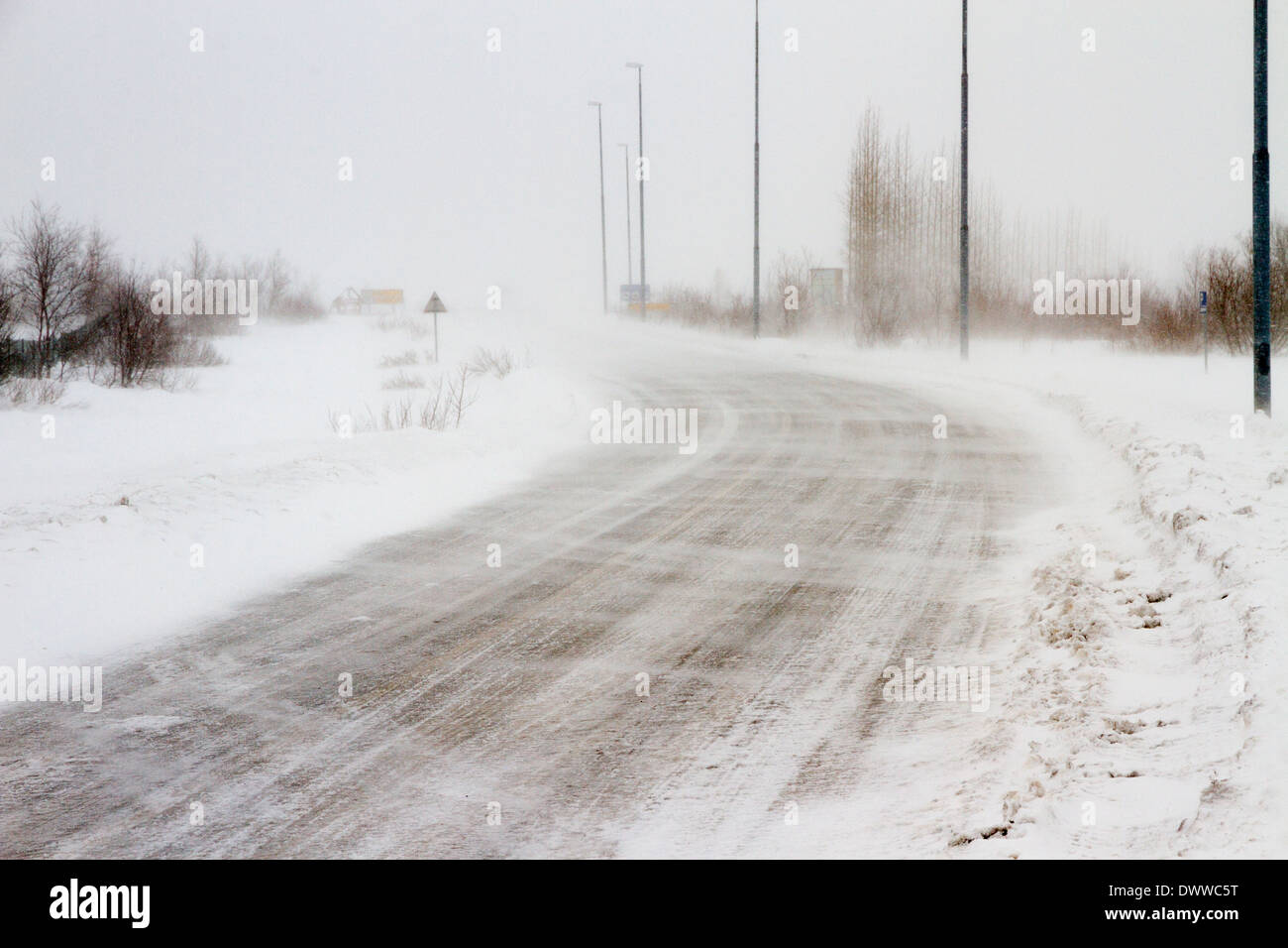 Blizzard conditions hi-res stock photography and images - Alamy