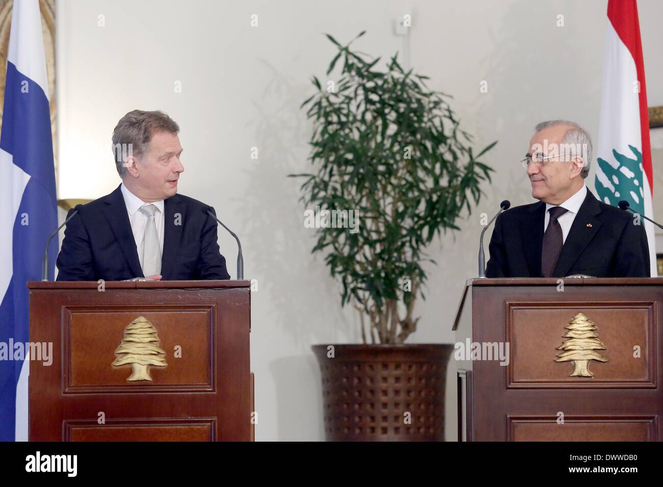 Beirut, Lebanon. 13th Mar, 2014. Lebanese President Michel Suleiman (R) holds a joint press conference with visiting Finnish President Sauli Niinisto, in Beirut, Lebanon, March 13, 2014. Credit:  Dalatinohra/Xinhua/Alamy Live News Stock Photo