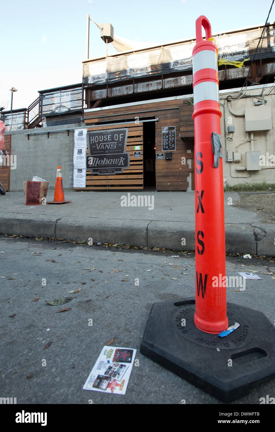 Crime scene cone hires stock photography and images Alamy