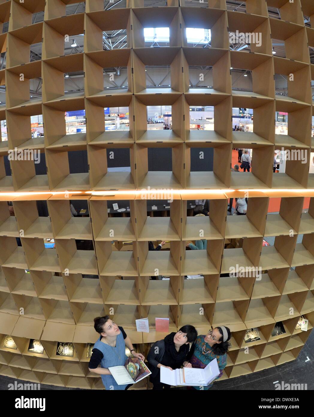 Leipzig, Germany. 13th Mar, 2014. The tallest bookshelf at a height of