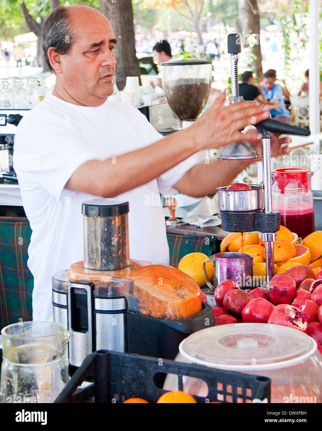 Natural fruits juice stand; Istambul Stock Photo Alamy