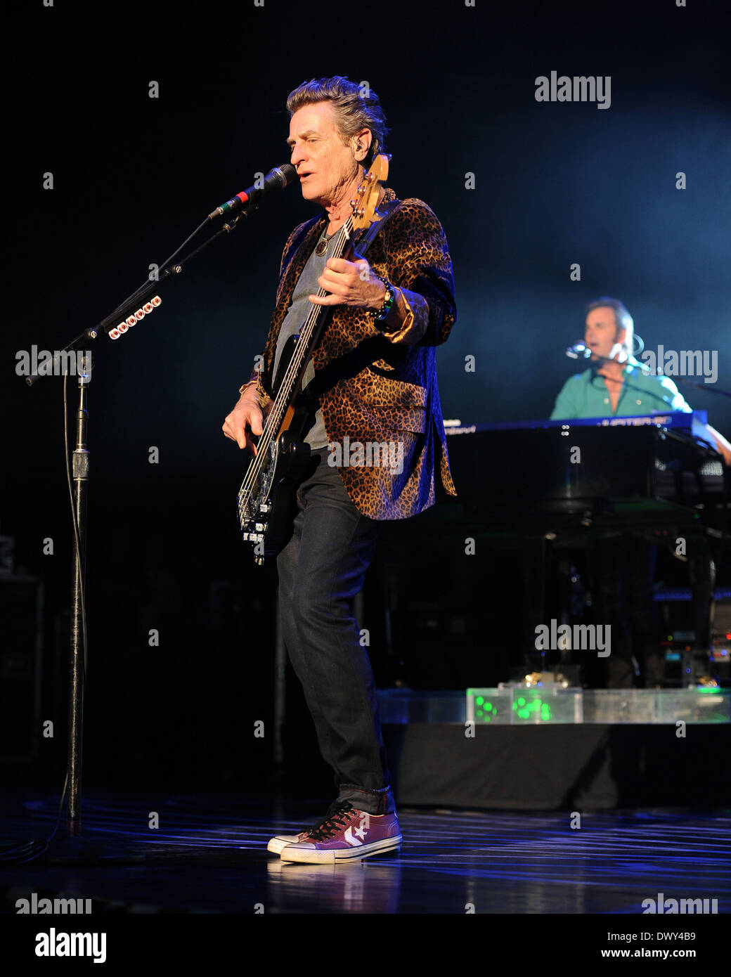 Ross valory hi-res stock photography and images - Alamy