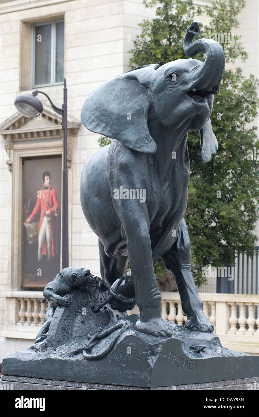 Brass statue cast hires stock photography and images Alamy