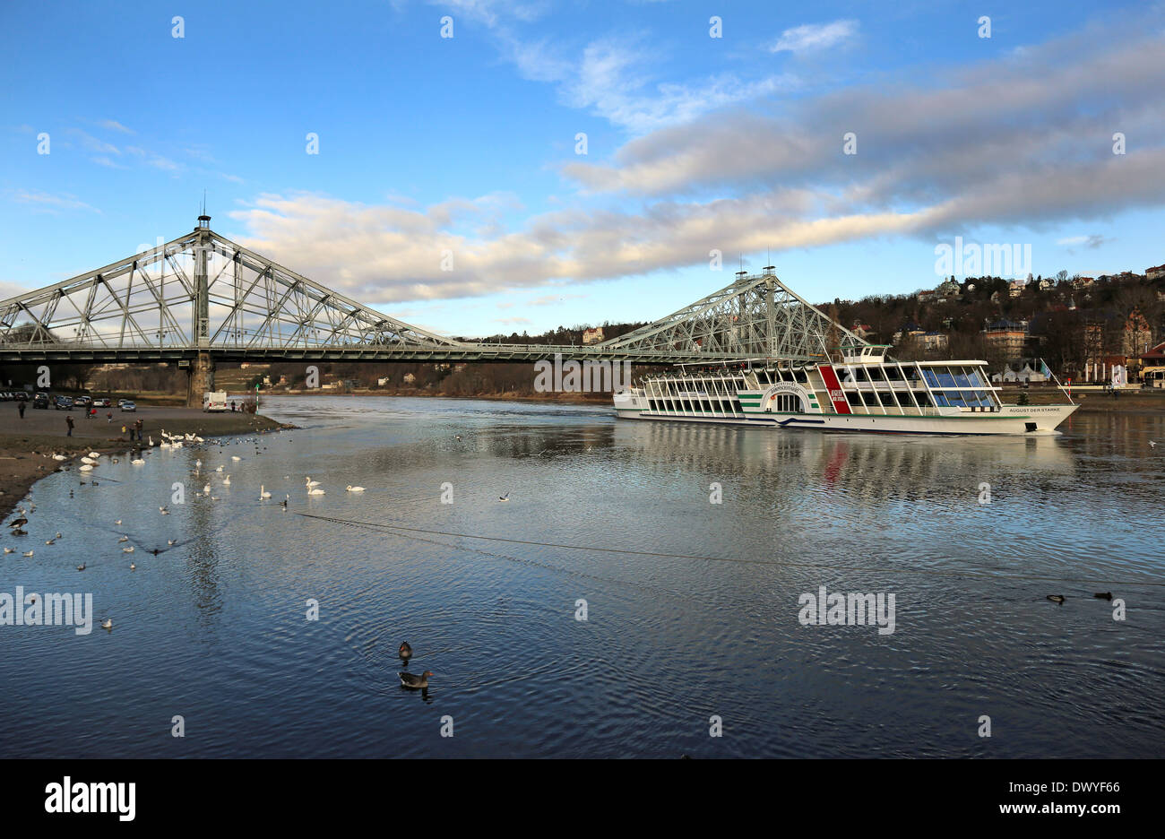 Dresden, Germany, the Loschwitzer bridge and excursion steamers August the Strong Stock Photo