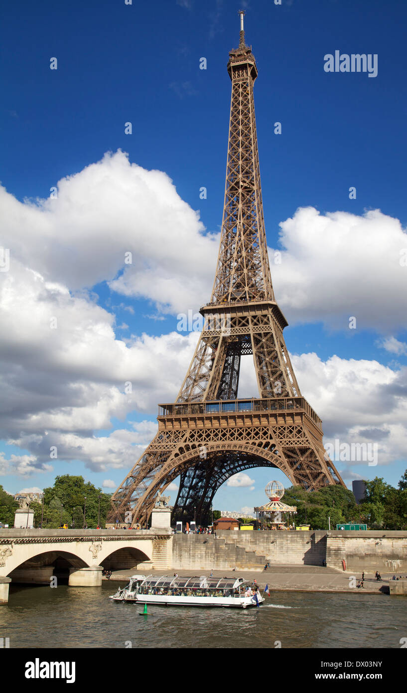 Eiffel Tower, Paris France Stock Photo