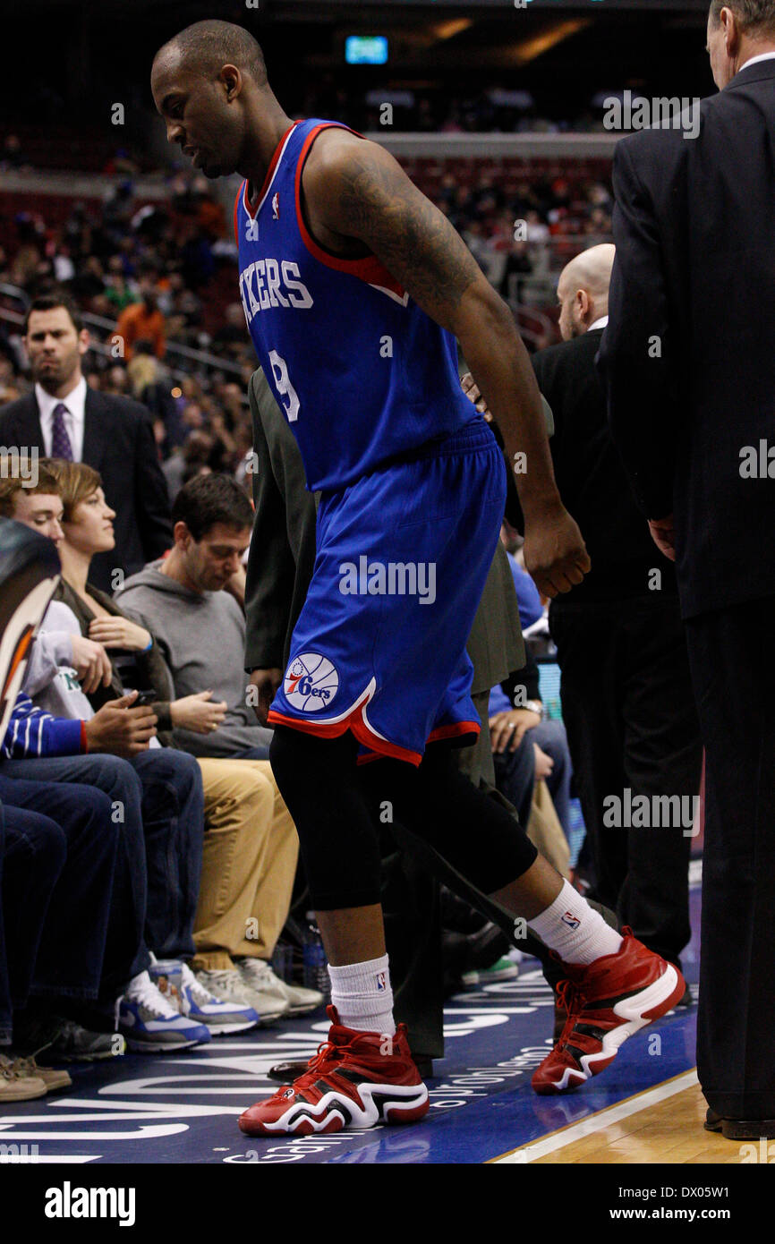 March 15, 2014: Philadelphia 76ers guard James Anderson (9) heads off the court after getting injured during the NBA game between the Memphis Grizzlies and the Philadelphia 76ers at the Wells Fargo Center in Philadelphia, Pennsylvania. The Memphis Grizzlies won 103-77. Christopher Szagola/Cal Sport Media Stock Photo