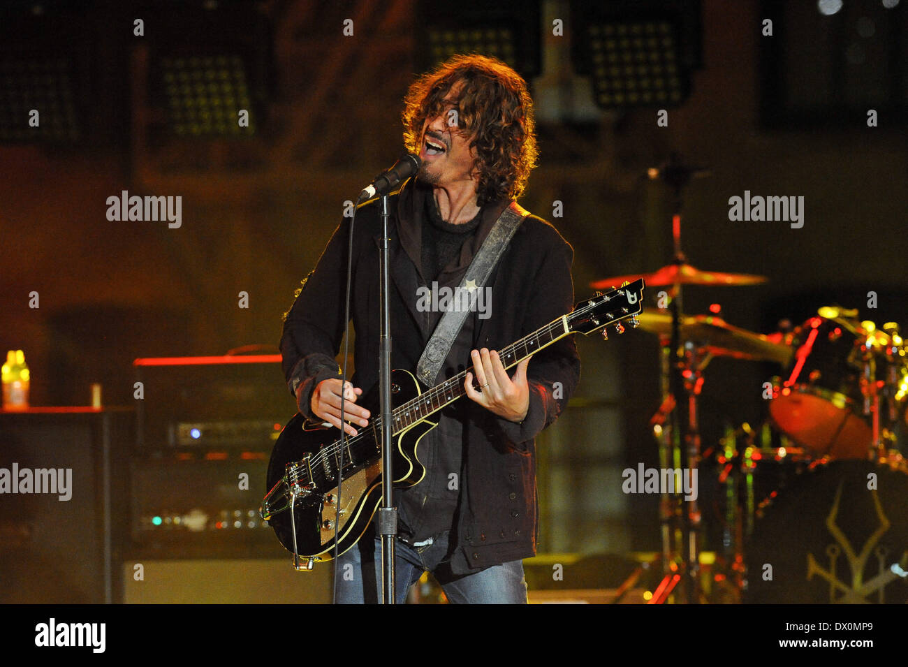 Austin, Texas, USA. 14th Mar, 2014. Chris Cornell of Soundgarden performs in concert at the Guitar Center Direct TV live stream show from a roof top party during South By Southwest (SXSW) on March 14, 2014 in Austin, Texas - USA (Photo by Manuel Nauta/NurPhoto) Credit:  Manuel Nauta/NurPhoto/ZUMAPRESS.com/Alamy Live News Stock Photo