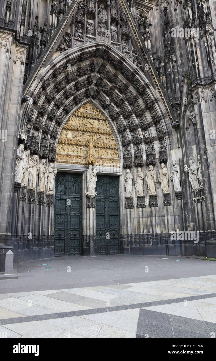 main entrance to the Cologne Cathedral Stock Photo