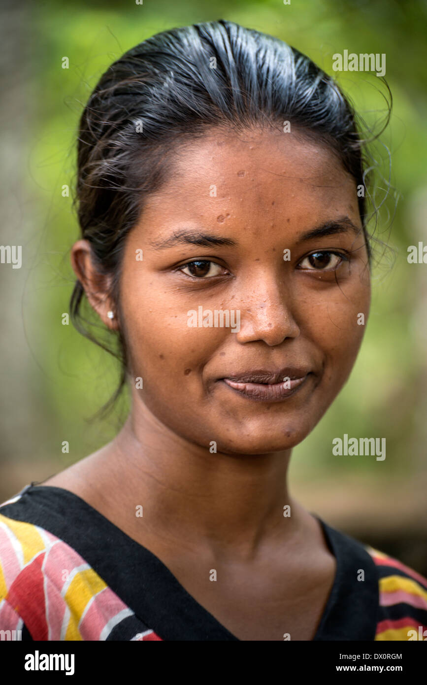 Colombo girls lanka sri Sri Lanka