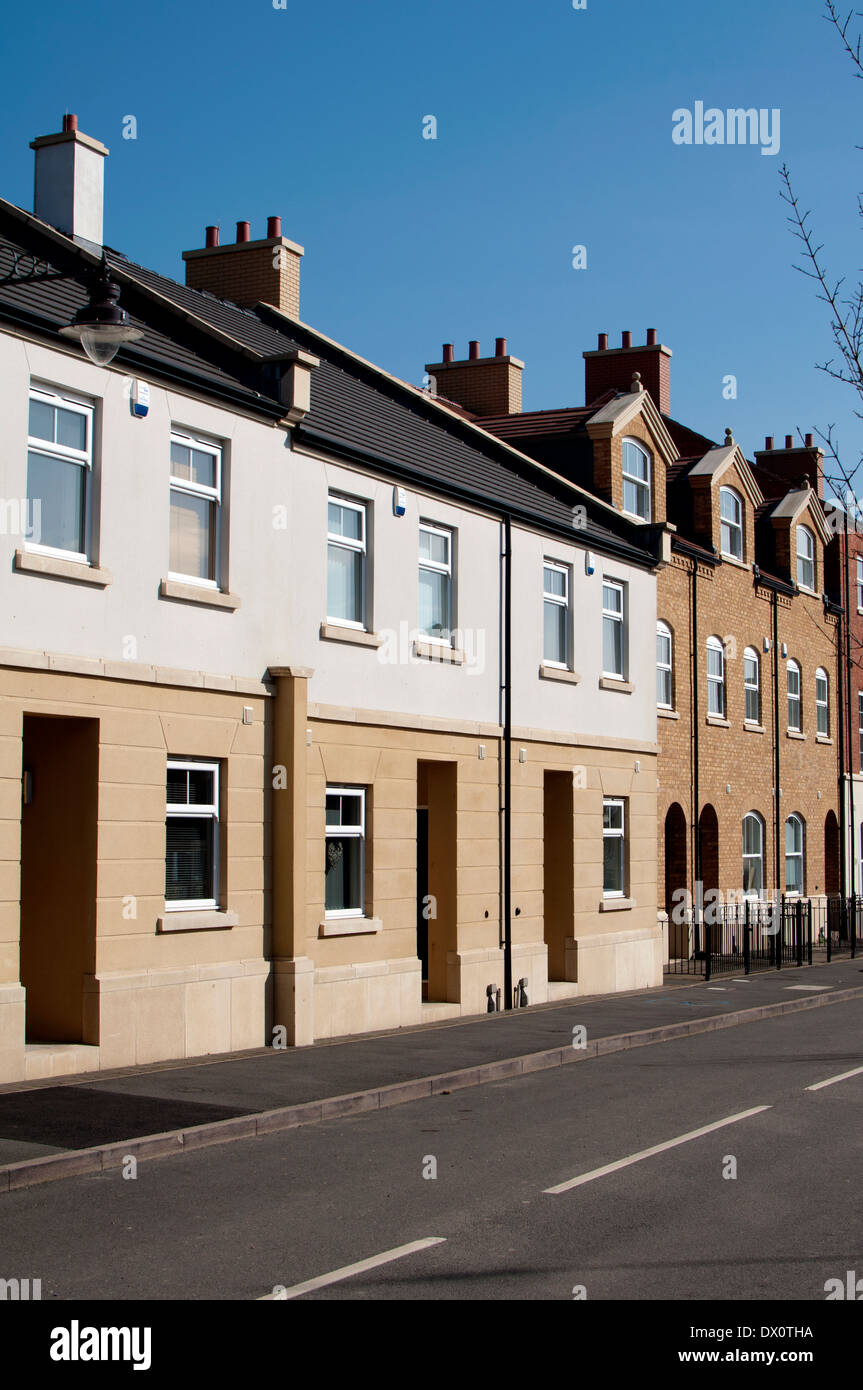 Dickens heath hires stock photography and images Alamy