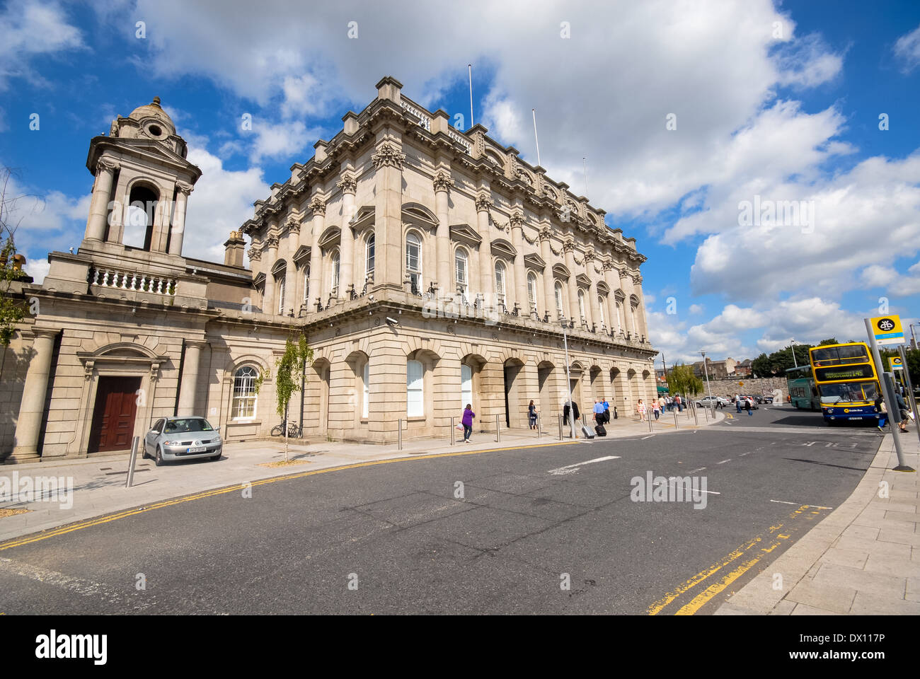 houston trainstation in dublin, ireland Stock Photo Alamy