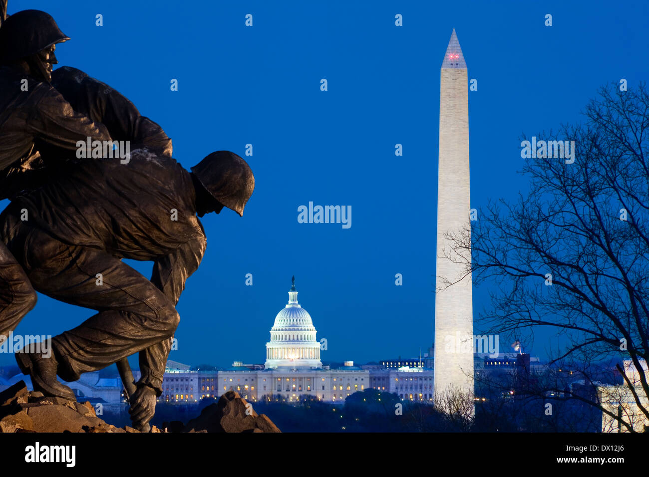 Arlington Marine Corps War Memorial or Iwo Jima Flag Statue; DC skyline with Lincoln Memorial; Washington Monument; US Capitol Stock Photo