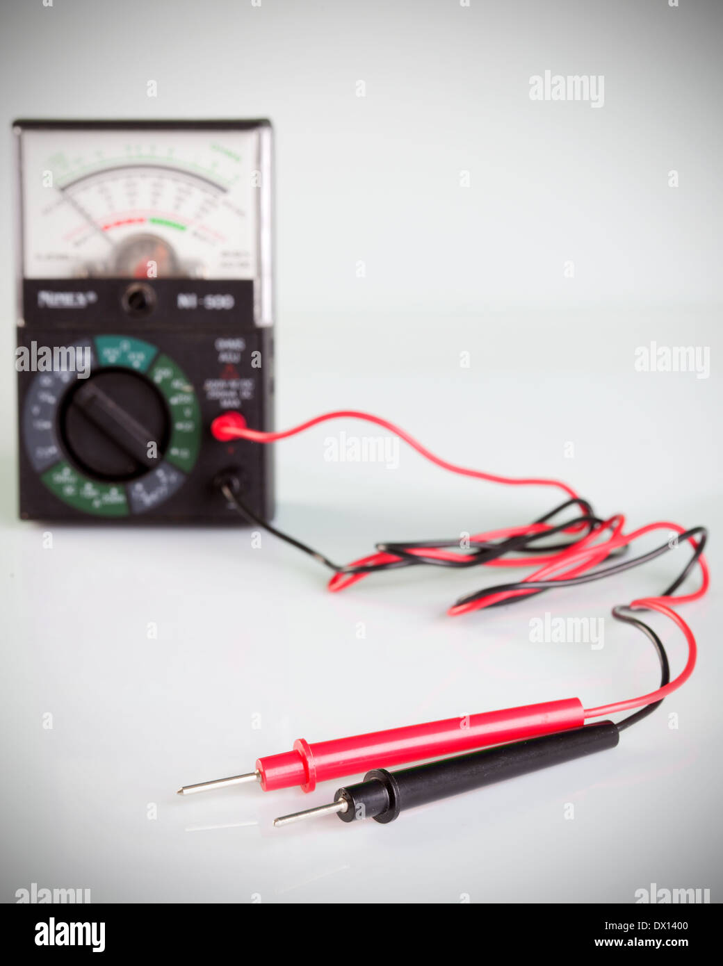 Analog multimeter hires stock photography and images Alamy