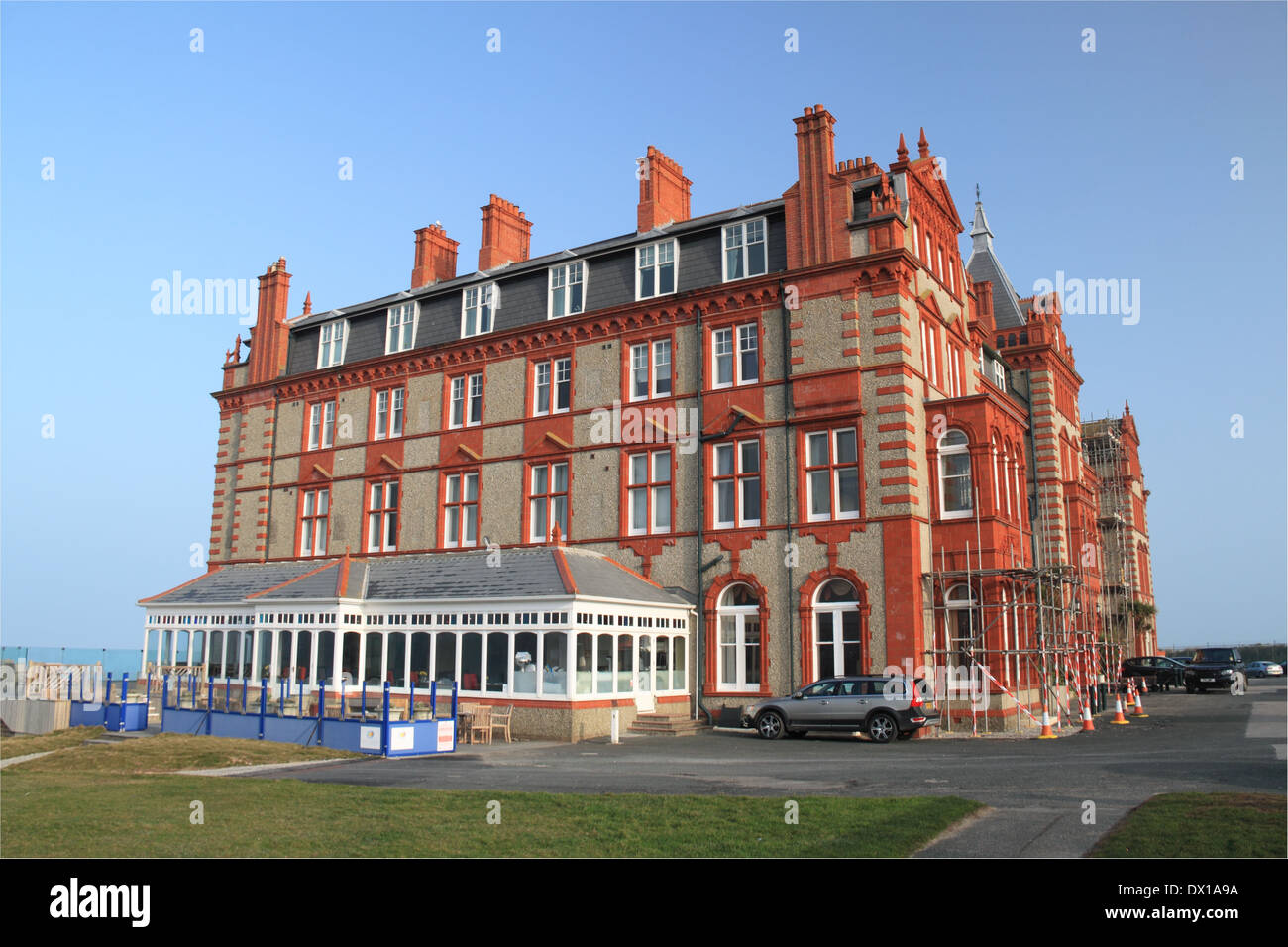 Side of The Headland hotel, Fistral Beach, Newquay, Cornwall, England ...