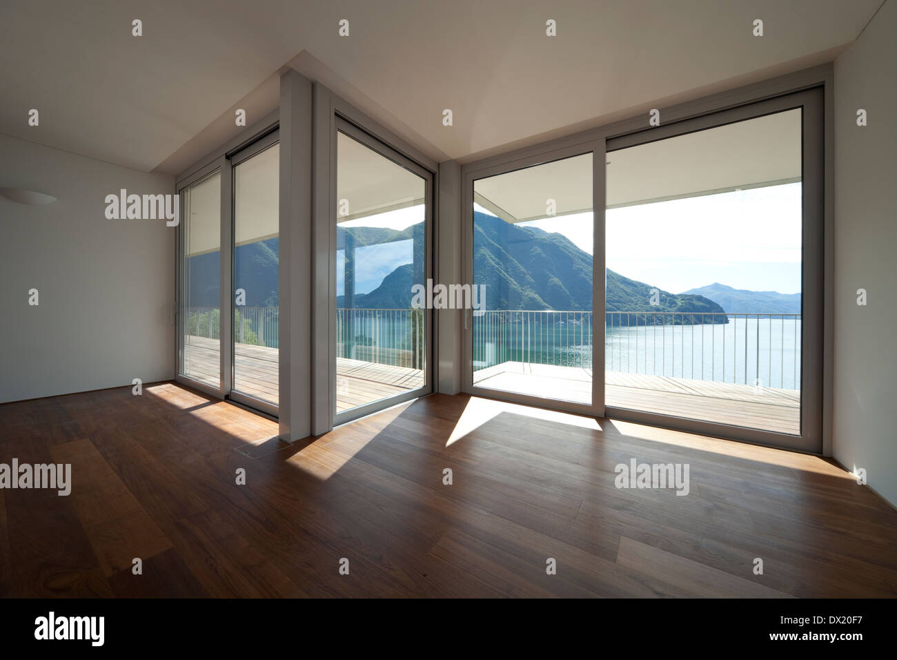 Beautiful Penthouse Lake View High Resolution Stock Photography and ... - Remote Lake View Luxury Penthouse Apartments In Minnesota