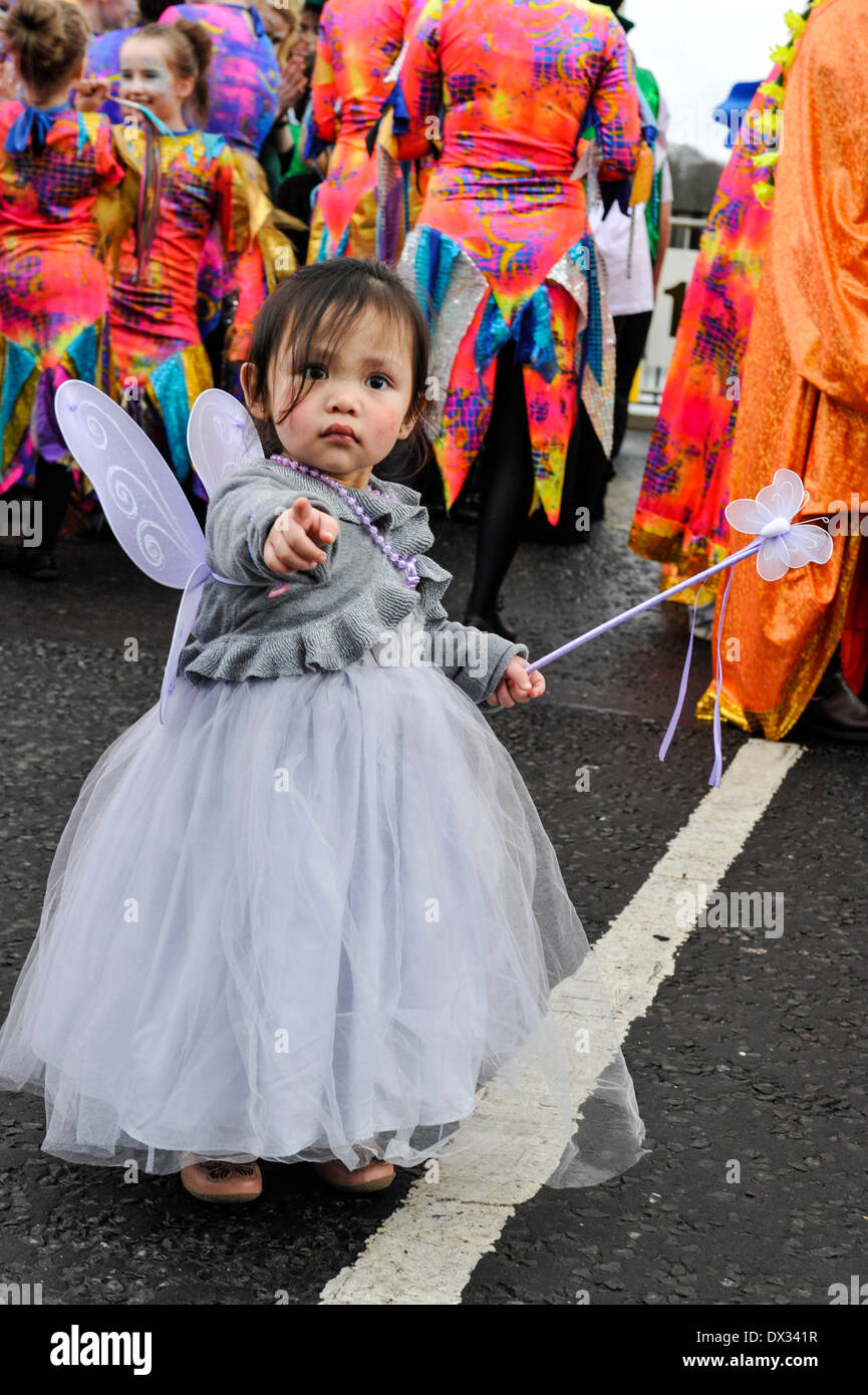 what time is the st patricks day parade in derry