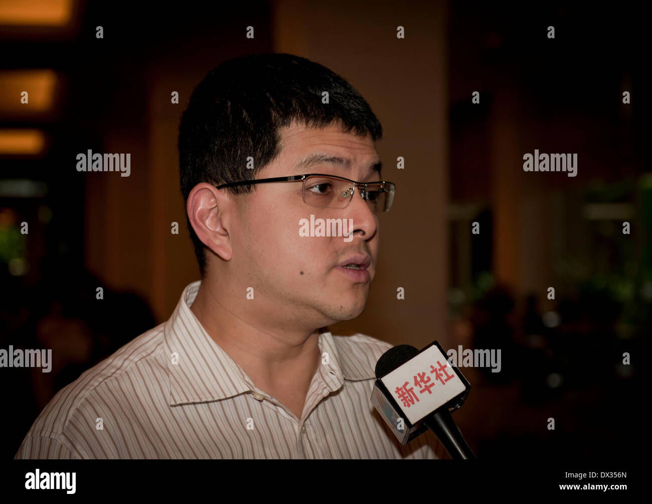 Kuala Lumpur Malaysia 17th Mar 2014 Oh Ei Sun A Political Analyst And Former Political Secretary To Malaysian Prime Minister Najib Takes An Interview On The Missing Flight With Xinhua New Agency