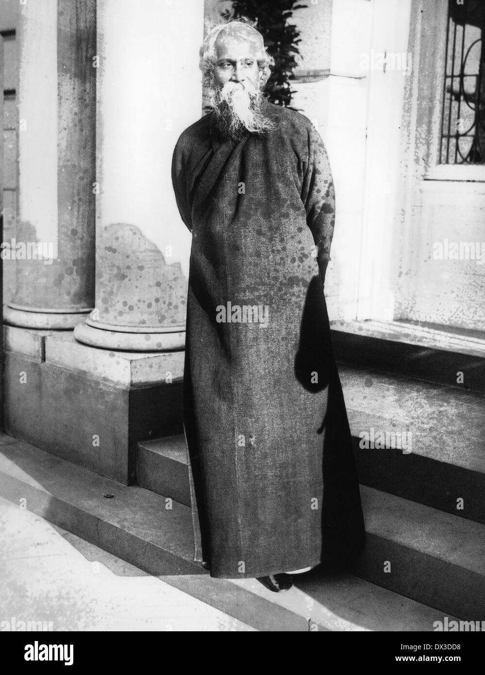 RABINDRANATH TAGORE (1861-1941) Bengali writer and painter about 1915 Stock Photo