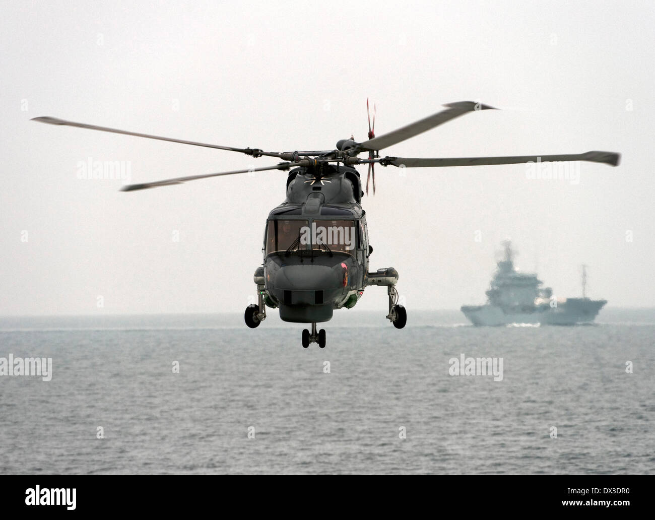 Helicopter board hi-res stock photography and images - Alamy