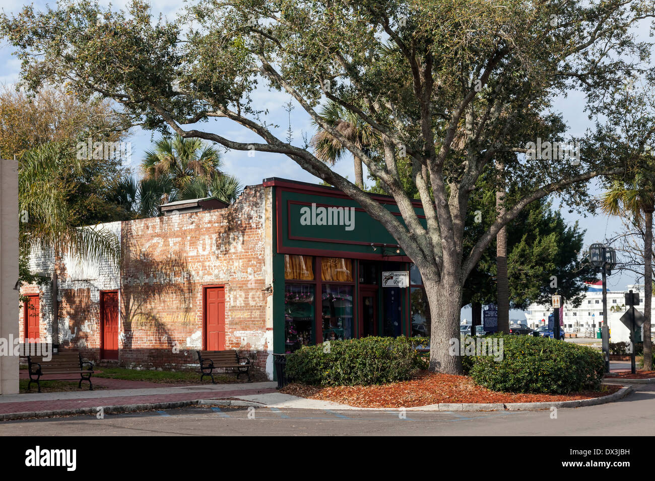 Historic downtown fernandina beach hires stock photography and images