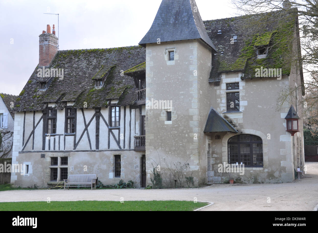 Building on the estate of Manor house Clos Lucé, Amboise, the final