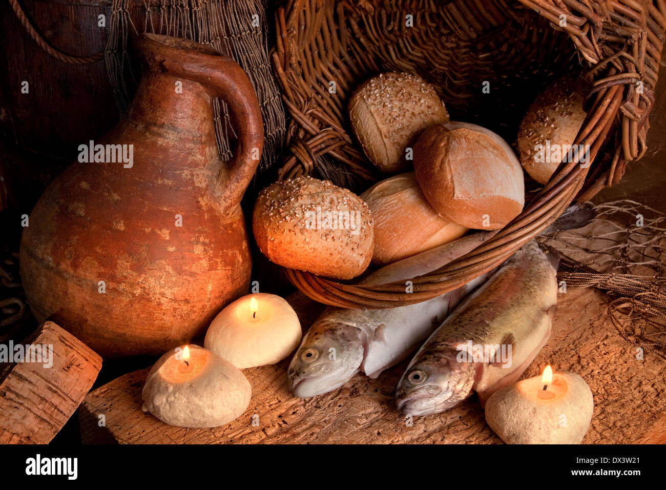 Five Loaves Of Bread And Two Fish Hires Stock Photography, 46 OFF