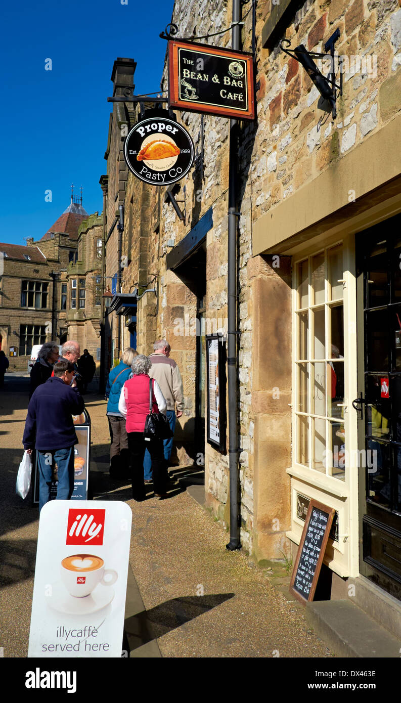 Street scene bakewell hires stock photography and images Alamy