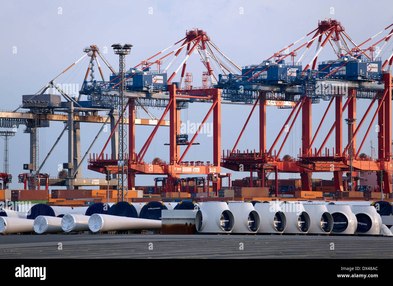 Container terminal gate hi-res stock photography and images - Alamy