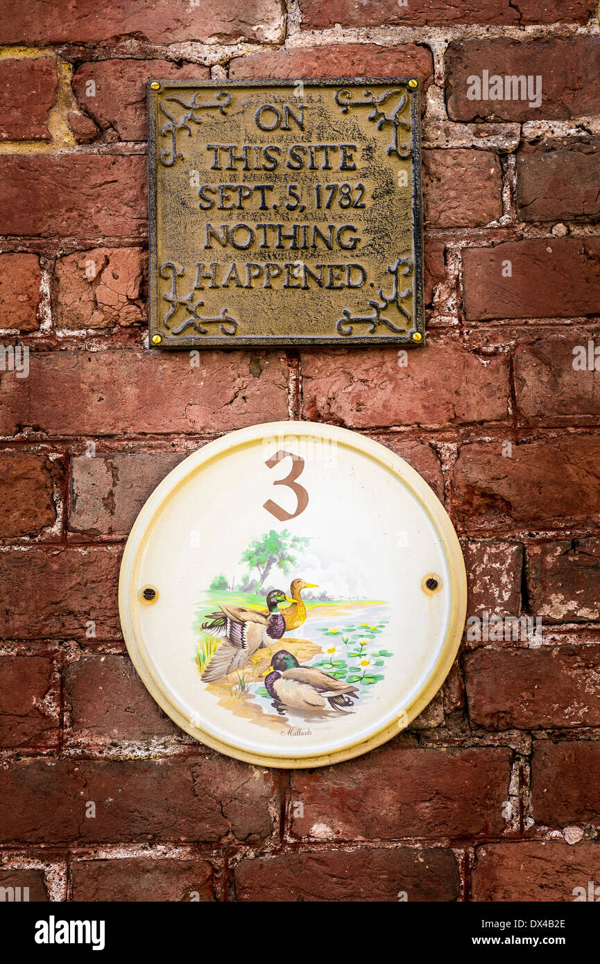 House plaque with nonsese claim above it in UK reporting that 'Nothing Happened' in 1782 on this site Stock Photo
