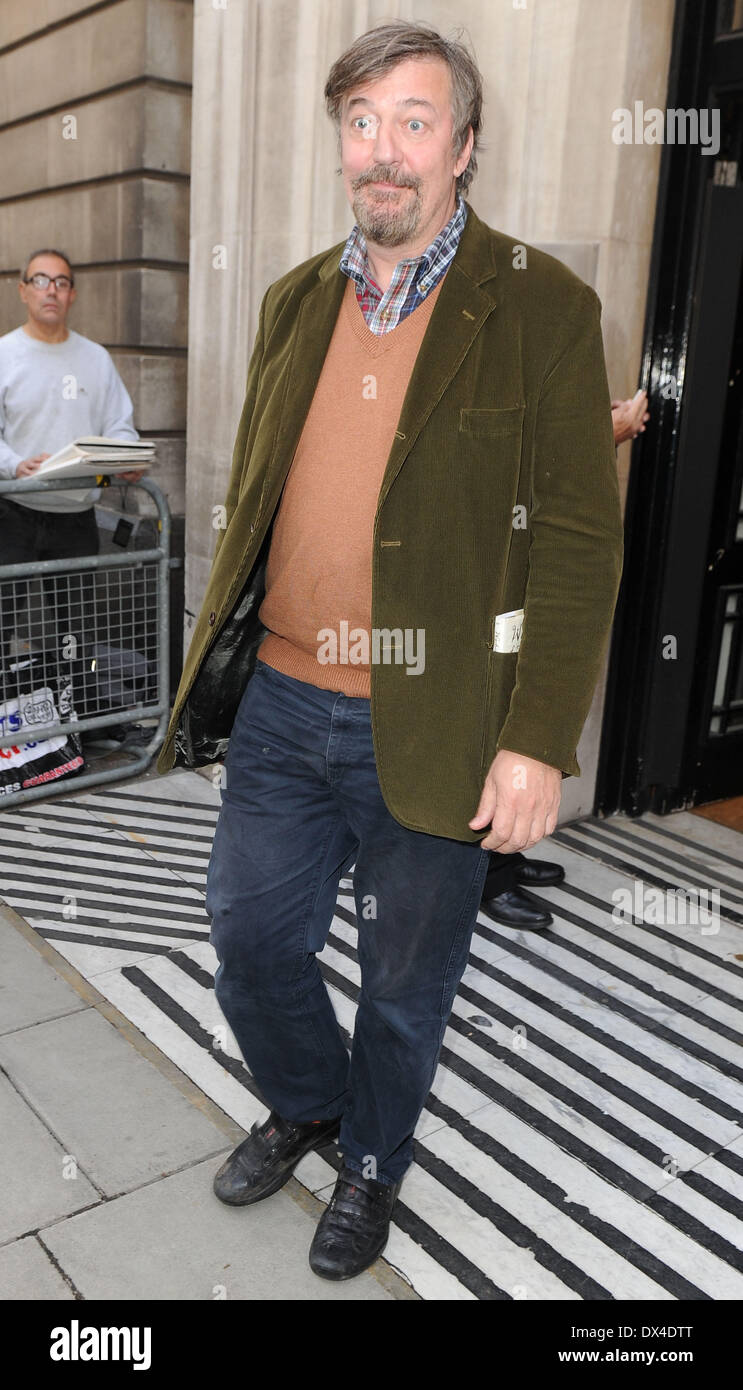 Stephen Fry Outside The BBC Radio 2 Studios London England 17 10 12 stephen-fry-outside-the-bbc-radio-2-studios-london-england-17-10-12