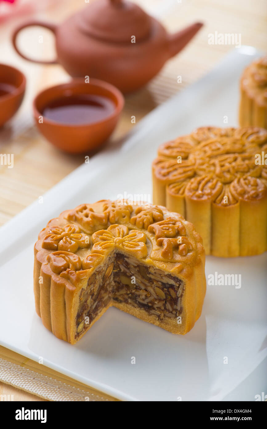 Chinese mid autumn festival hi-res stock photography and images - Alamy